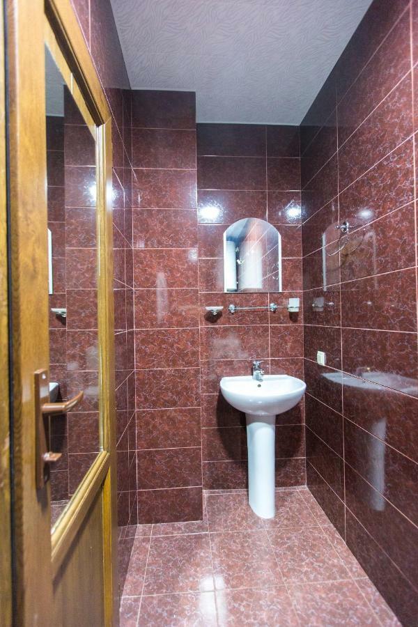 Apartament On Rustaveli Batumi Kültér fotó