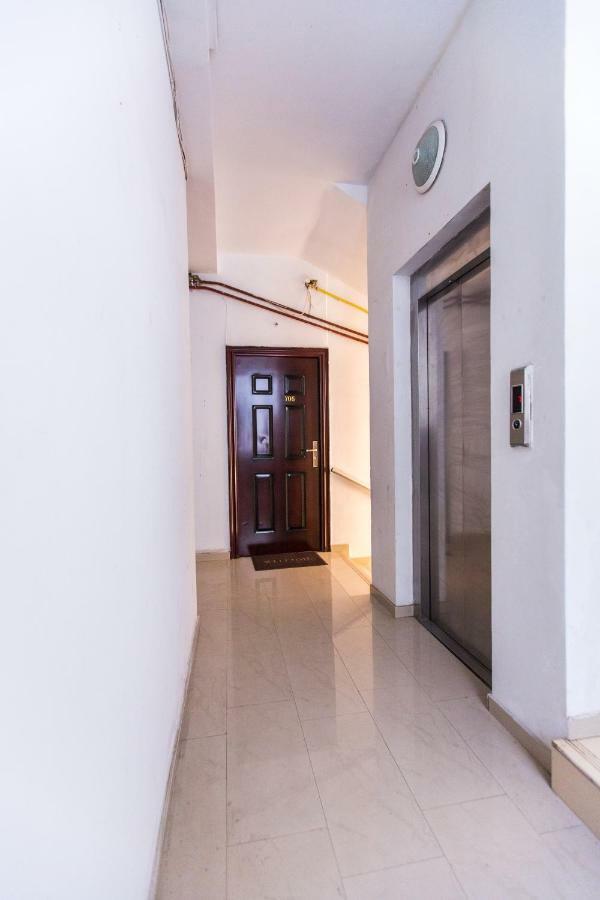 Apartament On Rustaveli Batumi Kültér fotó